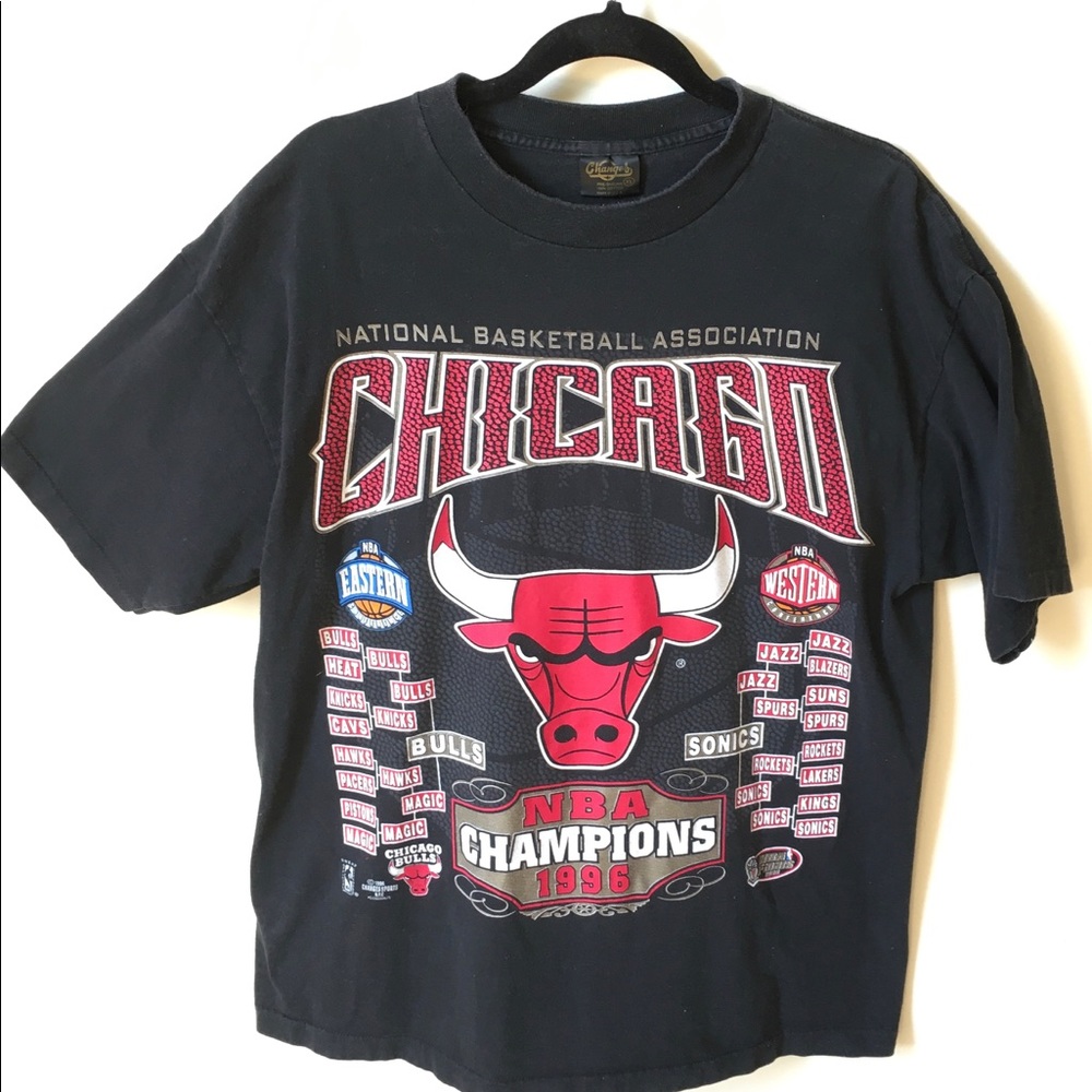 SOLD Not for sale Vintage 1996 Bulls tshirt